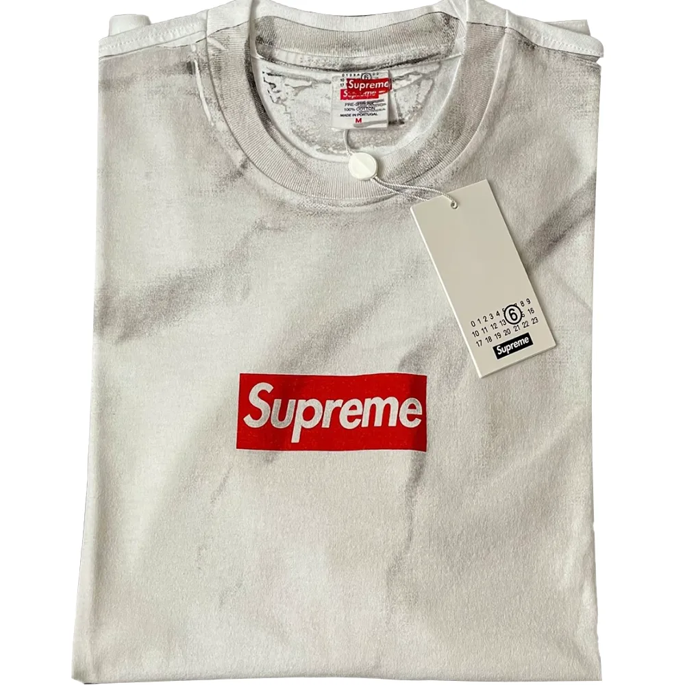 Supreme MM6 Maison Margiela Box Logo Tee细节1