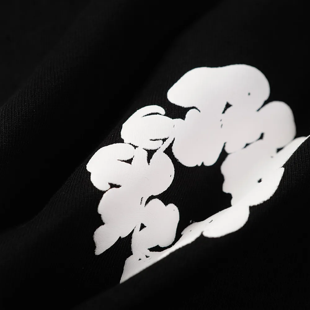 Wreath Sweatshirt Black