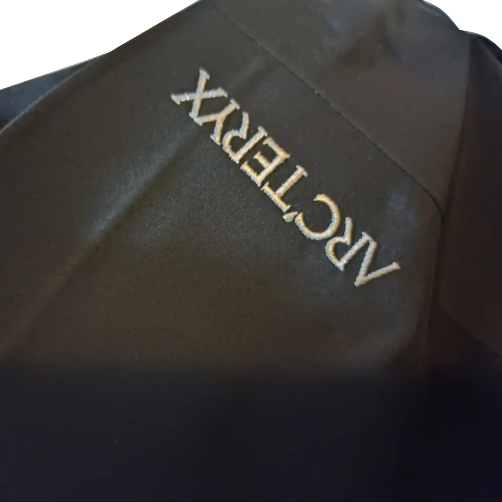Arcteryx Macai Shell Jacket 细节3 1