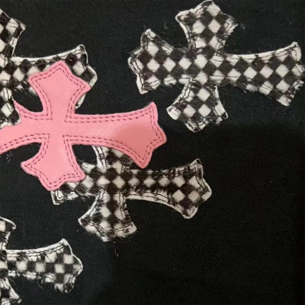 Chrome Hearts Pink Checkered Cross Patch Fleurknee Jeans细节3