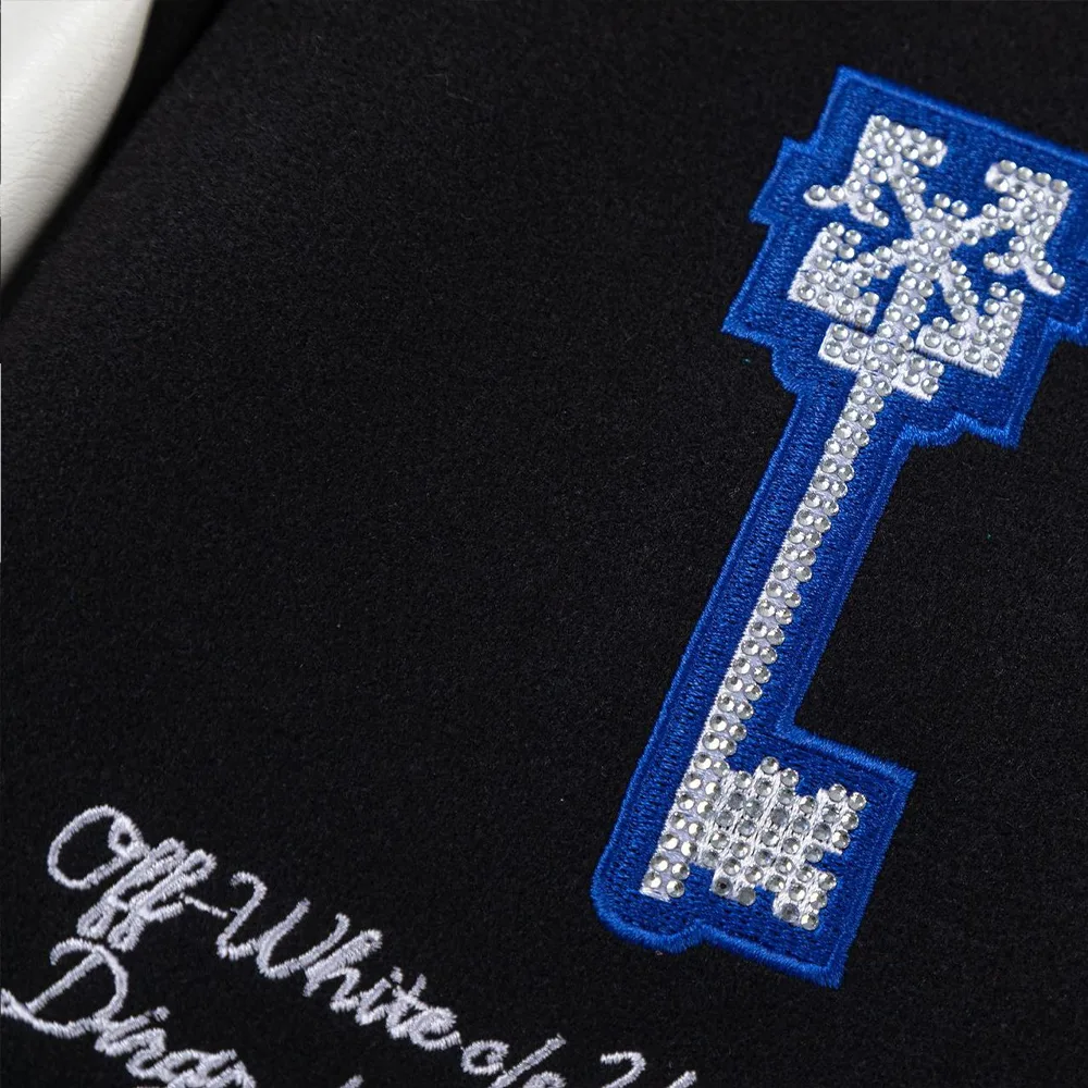 Off White Patch Detail Bomber Jacket BlackBlue细节4