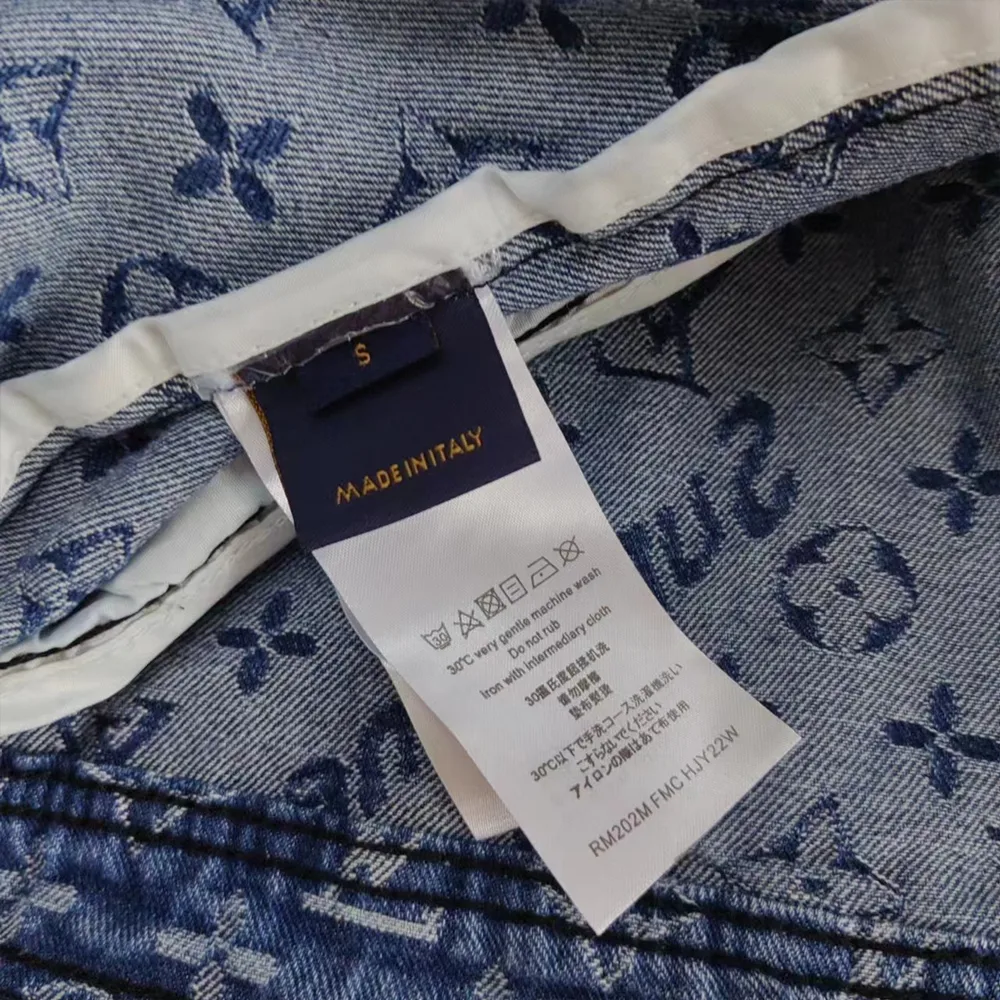 Supreme x Lv Jacquard Denim Trucker Jacket细节5