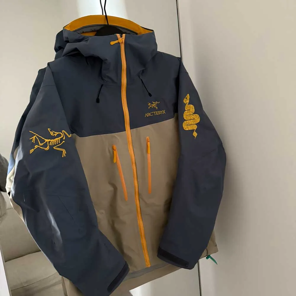 Snake Jacket LNY 5